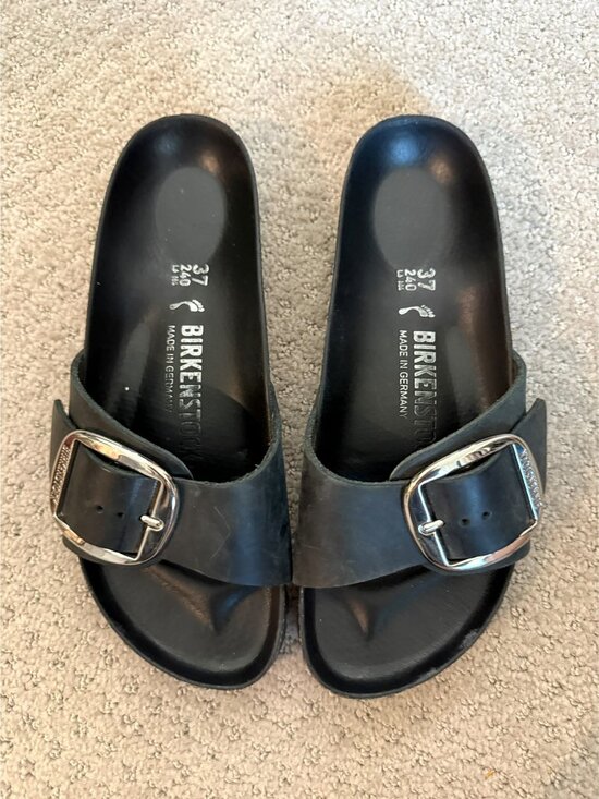 Birkenstock Madrid Big Buckle Oiled Leather Black 37/6-6.5US - Picture 2 of 8